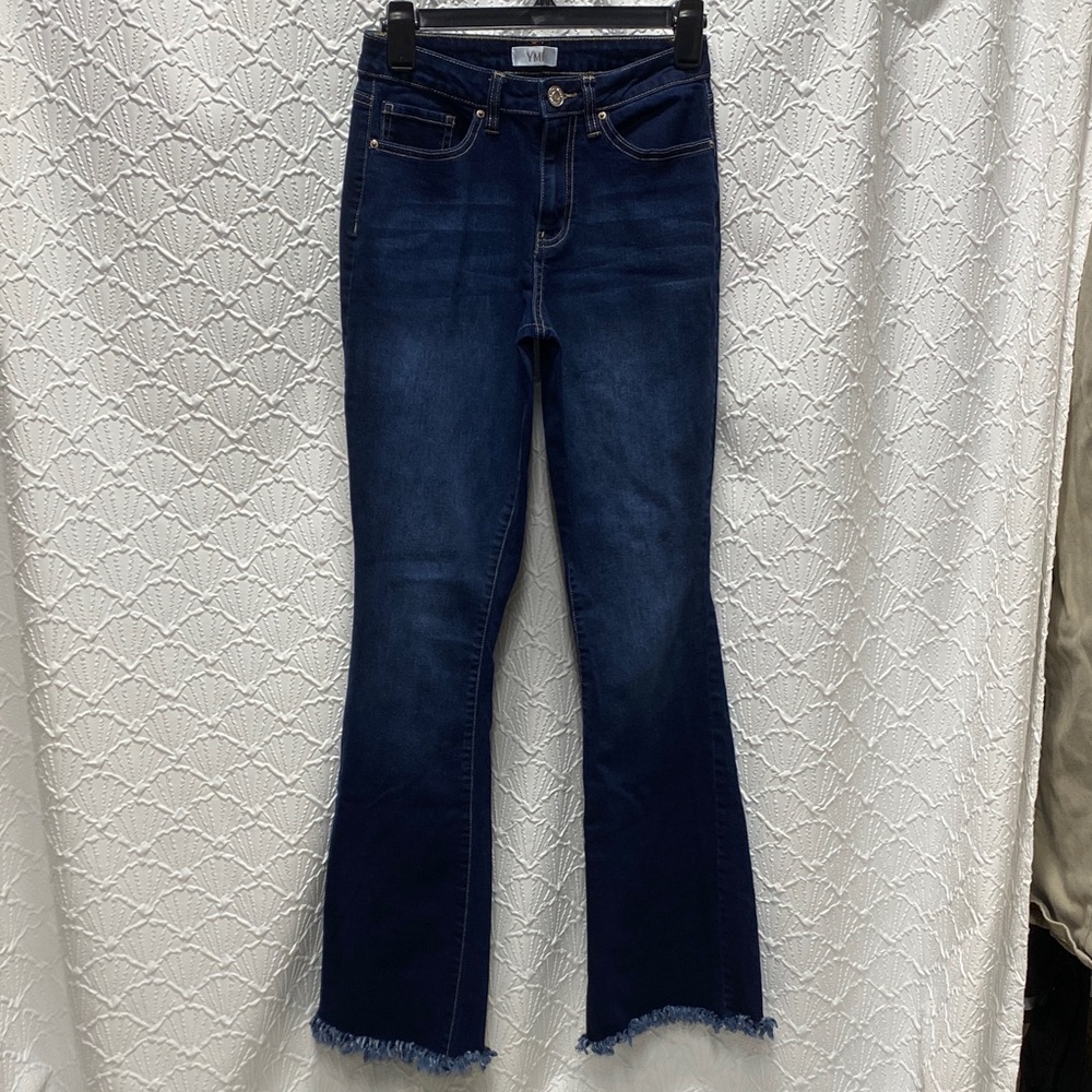 YMI size 7/27 Dark Blue‎ Flare Jeans raw hem distressed hem stretch cowgirl